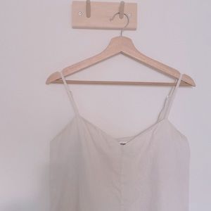 Reformation 100% linen dress with lining inside(also linen) sweet heart neckline